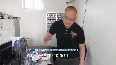 DƬ